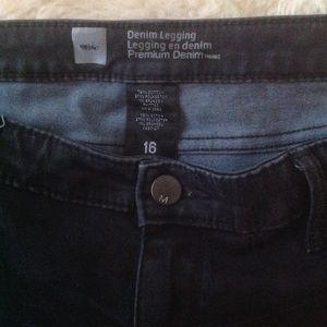 Mossimo Dark Denim Distressed Legging - Size 16